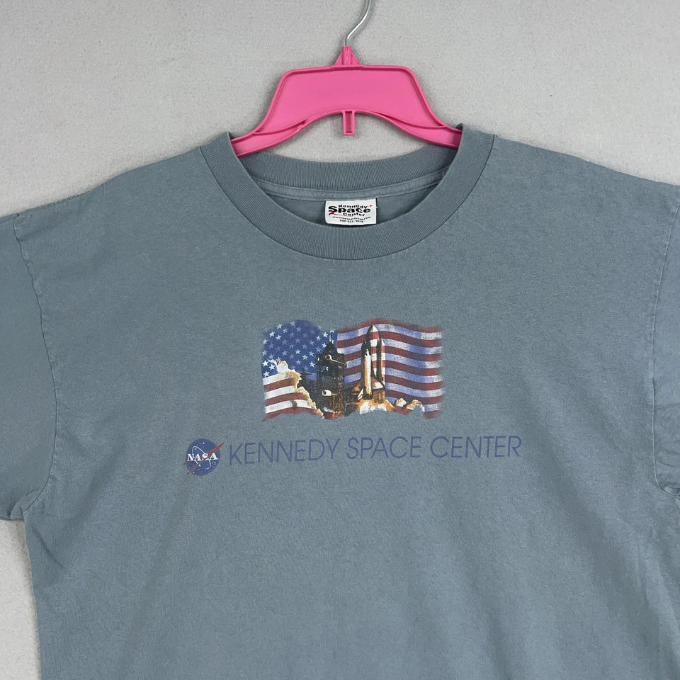 Винтажная мужская рубашка Kennedy Space Center размер XL с серым флагом NASA Rocket одинарный шов - Изображение 2 из 4