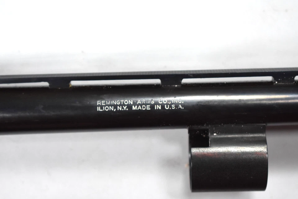 Remington 1100 12 Gauge 3" Magnum Barrel 30" FULL Choke Vent Rib Barrel Blue - Image 3 of 4