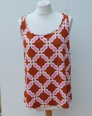 Kim & Co Ärmelloses Top Retro Bedruckt Brasilien Jersey Amber Multi Neu Größe Small