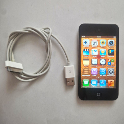 Apple iPod touch 4. Gen 32 GB 