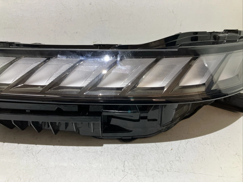 Infiniti QX80 2025 conductor izquierdo LH DRL intermitente faros LED OEM 1633 Foto 3 de 4