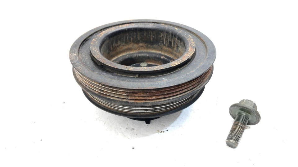 Geo Tracker 1996 equilibrador armónico polea del cigüeñal con perno fabricante original 1,6 l Foto 3 de 4