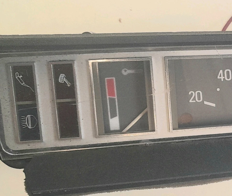 Peugeot 404 Tachometer Tacho 180 Speedometer Kombiinstrument Amperemeter - Bild 2 von 3