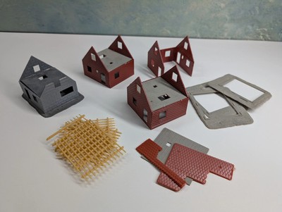 HO Scale Lot of Homes Under Construction Parts READ