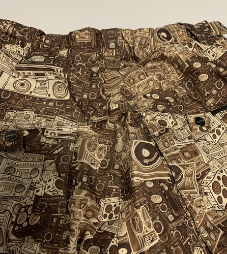 Billabong DENVER Ski Snowboarding Pants Retro Stereo Ghetto Blaster Graphics MED - Picture 12 of 12