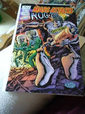 Mars Attacks Zombies Vs Robots #1B, John Byrne Rog-2000 Variant 1 Shot, IDW,2013