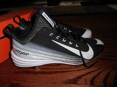 NEW NIKE LUNAR VAPOR TROUT CLEATS SIZE 9 654853-010 SAMPLE