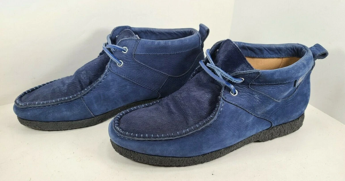 Lacoste Essential Design LED Blue Suede Shoes Size US 8 Mens Faux