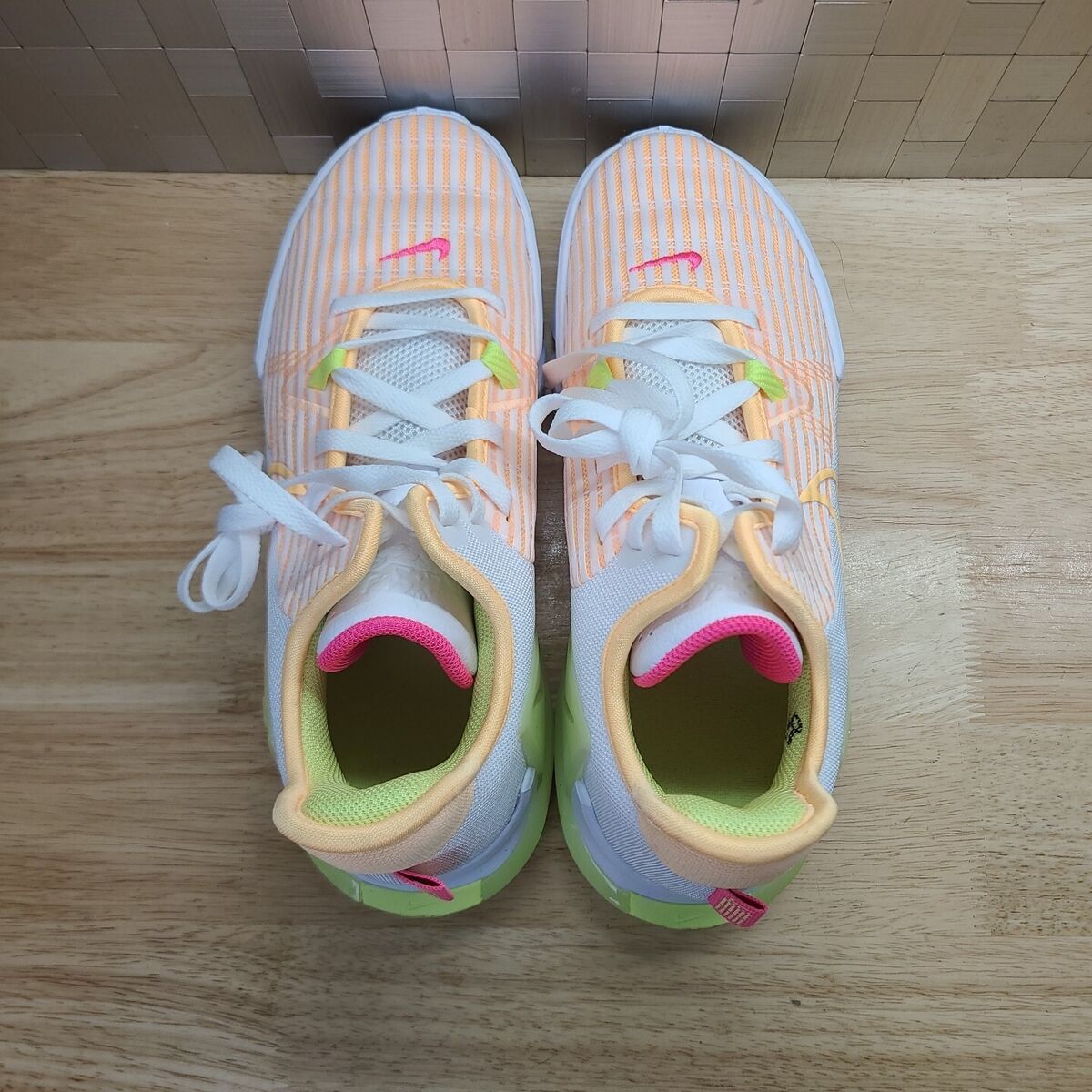 Size 14 Nike LeBron Witness VI Melon Tint Orange White Lemon Size 14 Nike LeBron Witness VI Melon Tint Orange White Lemon
