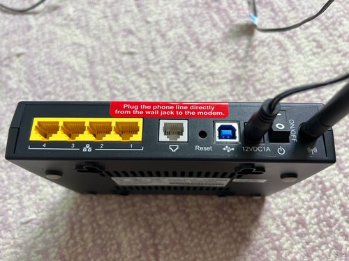 Verizon Actiontec GT704WG 4-Port Wireless DSL Modem & Router w/ Adapter - Picture 4 of 5