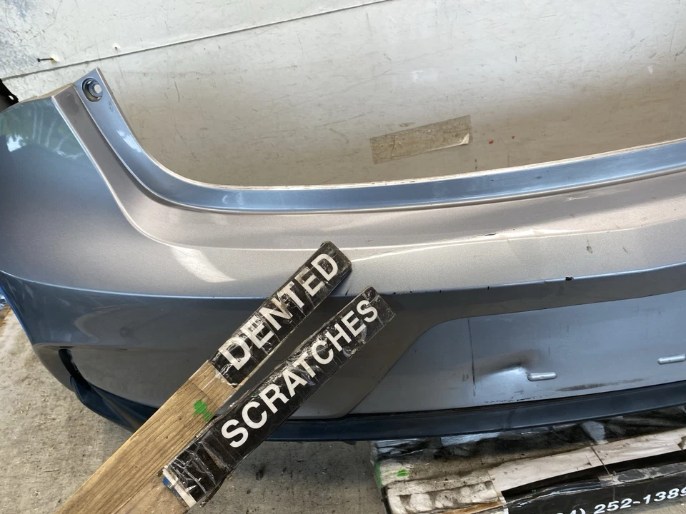 Cubierta de parachoques trasero Acura ILX 2019 2020 2021 2022 OEM 71501-T3R-A00 Foto 4 de 4