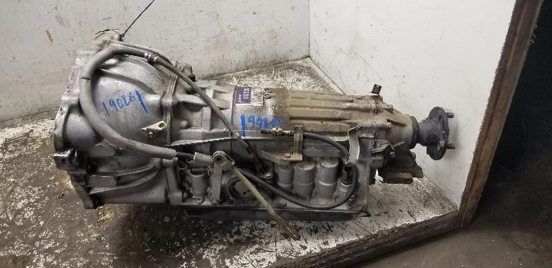 Automatic Transmission 2WD Cylinder Crew Cab 4 Door Fits 03-04 TACOMA Foto 2 de 4