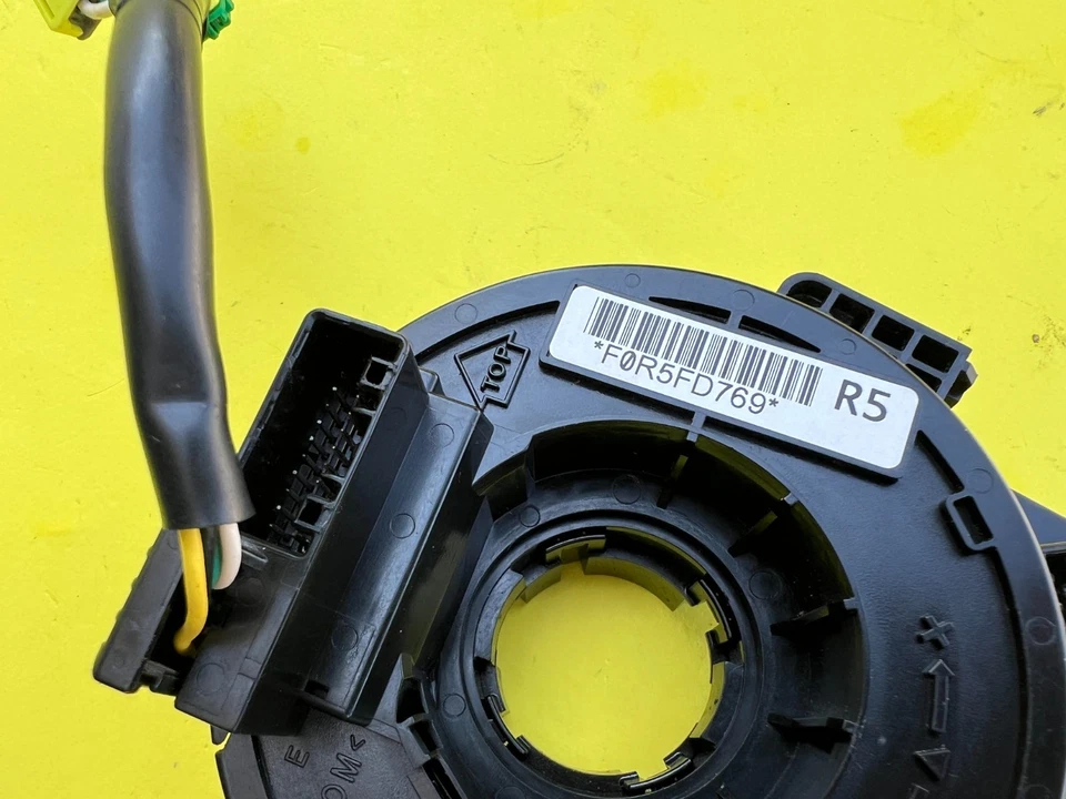 Honda Pilot 2016-2019 volante reloj resorte OEM Foto 2 de 4