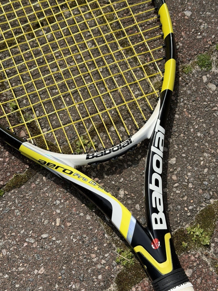 Babolat AERO PRO DRIVE GT 硬式テニスラケット 人気 Babolat Aeropro Drive GT Plus 4 3/8 Tennis Racket Yellow Black