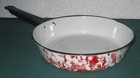 RED WHITE SPLATTER GRANITE WARE SKILLET  8" VINTAGE FARMHOUSE KITCHEN DECOR — photo 9