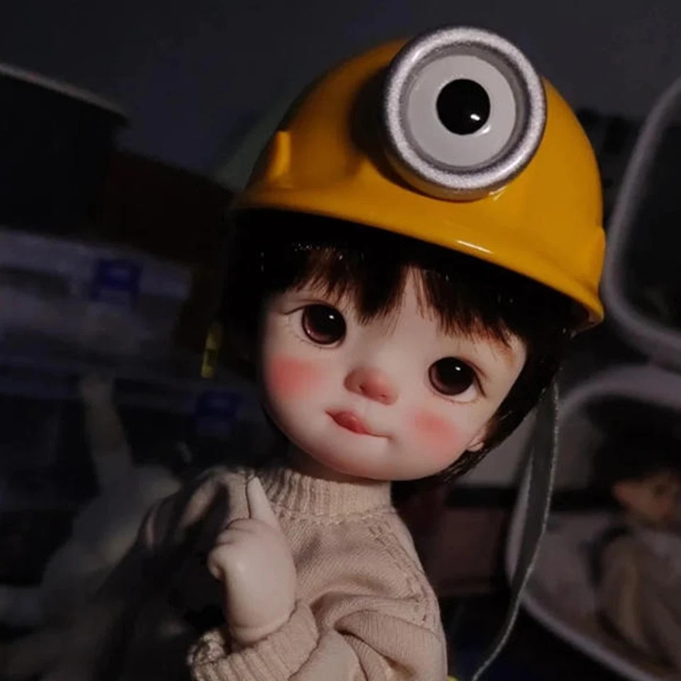 1/6 BJD Nude Doll with Facial Makeup Innocent Gluttonous Boy Beautiful Toy Gifts - Image 4 of 4