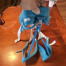 Petzl Luna Climbing Harness Blue Size M-L Model