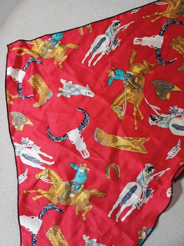 Lisa Violetto 100 % Seide Cowboycore Bareback Bandana Haar Schal - Bild 1 von 11