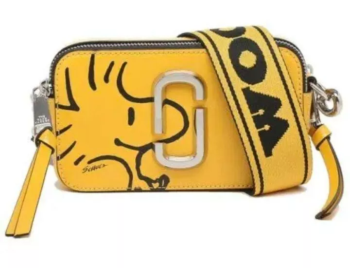Marc Jacobs Limited Collaboration Peanuts Snoopy Woodstock Crossbody bag USED