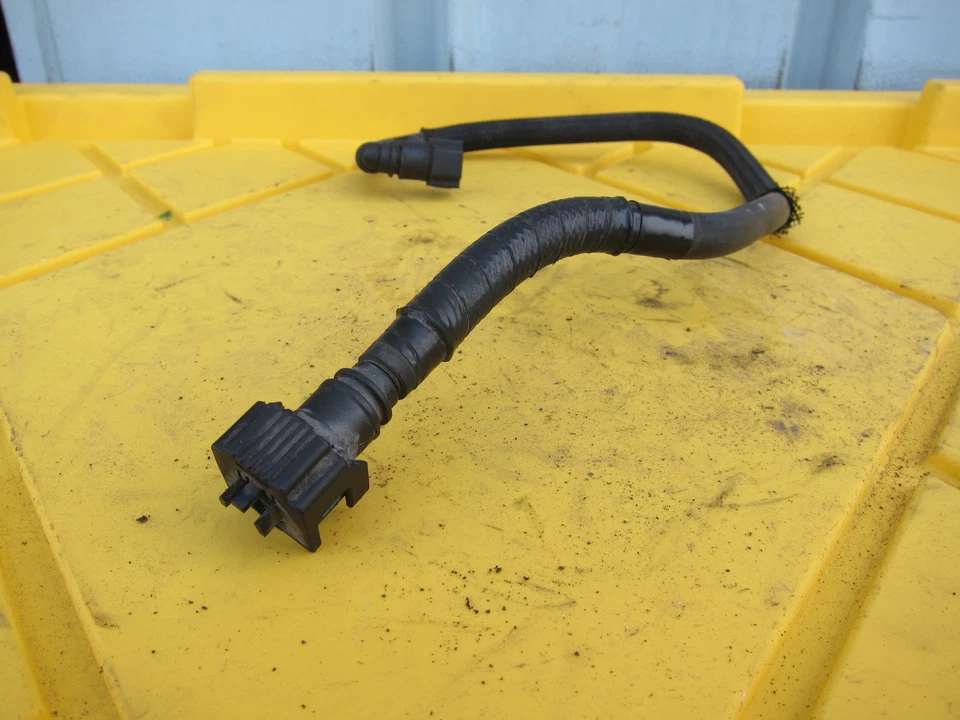 Manguera de combustible Yamaha FZ09 FZ-09 FZ9 2014 14 15 16 17  Foto 3 de 4