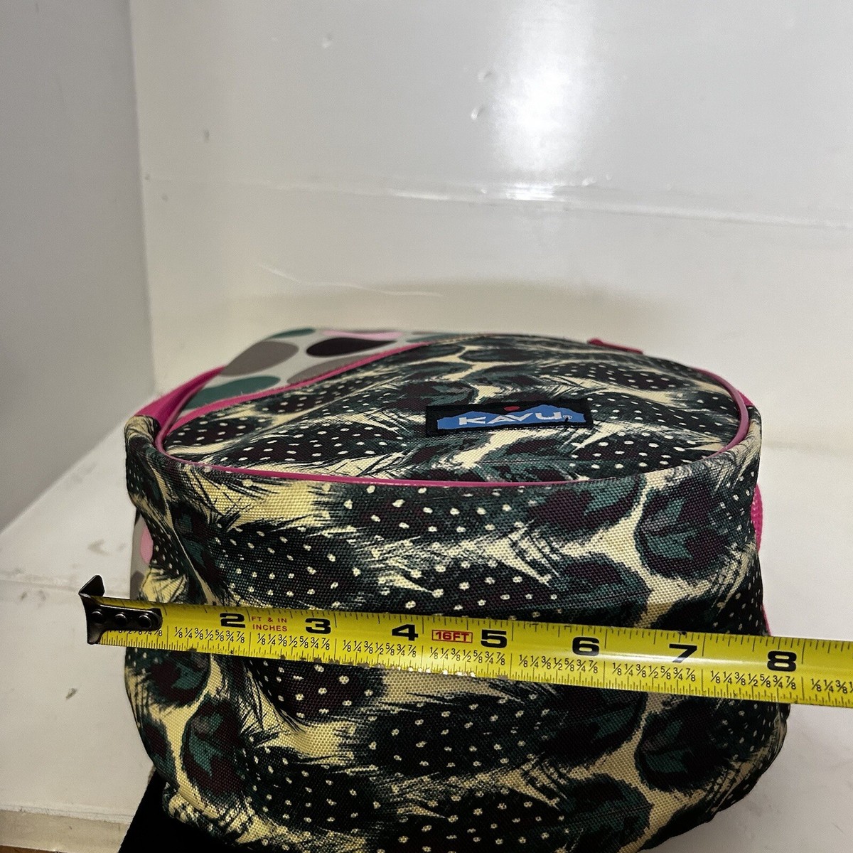 KAVU Paxton Pack Rope Sling Crossbody Bag Backpack Sweet Dots Feathers Hike Paxton Pack – KAVU.com main image 4