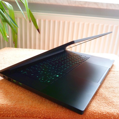 Razer Blade 15 Zoll HIGH END GAMING HEXA CORE i7 l 2TB HDD SSD I 32GB RAM neu I - Bild 9 von 21
