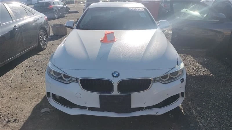 TRANSMISSION OIL COOLER 17 21 7 600 553 2015 BMW 428I BMW - Imagem 4 de 4