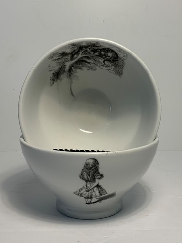 2 Alice in Wonderland The Cheshire Cat Bowls Urban Outfitters by PrintRun 6"