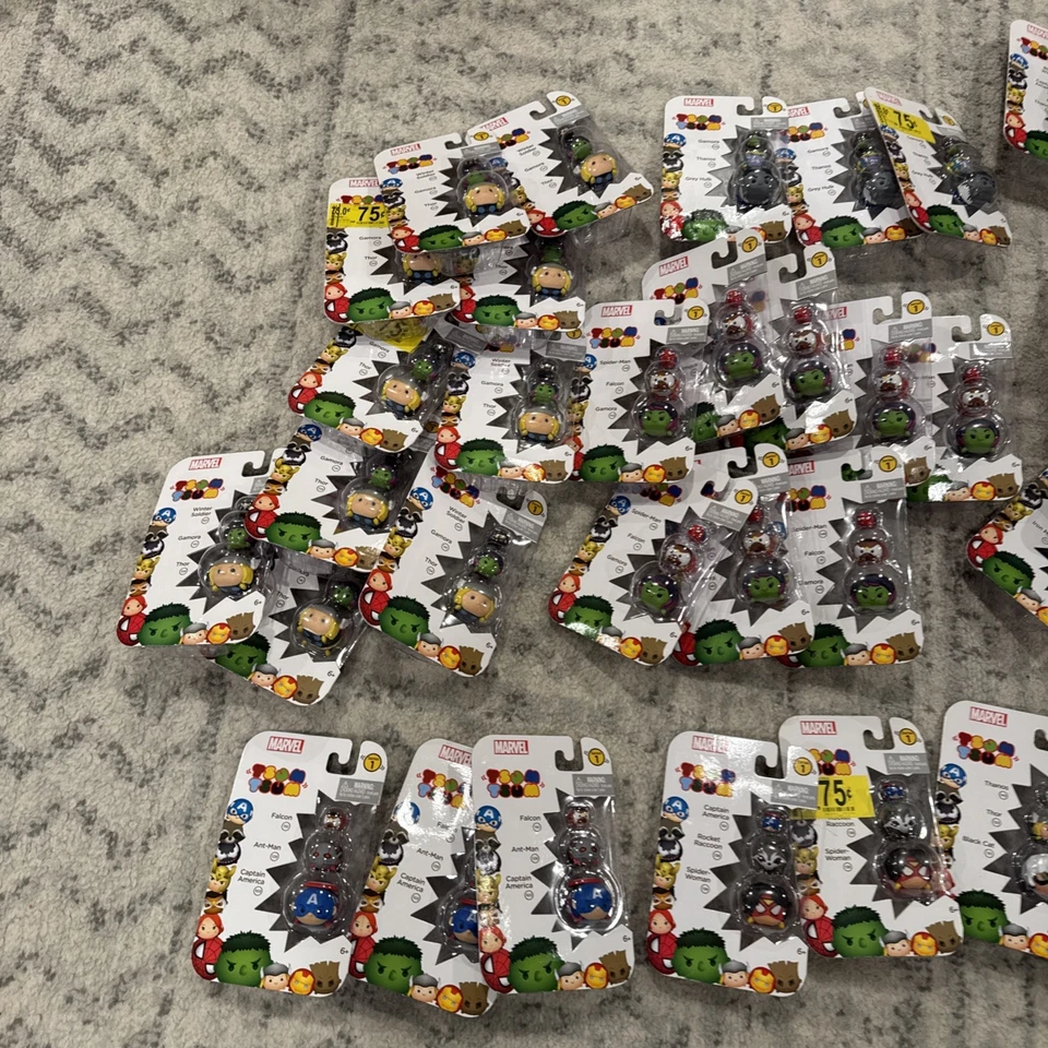 Jakks Pacific Marvel Tsum Tsum Serie 1 Más de 50 Lote Sellado de 3 Paquetes Duplicados Foto 2 de 4