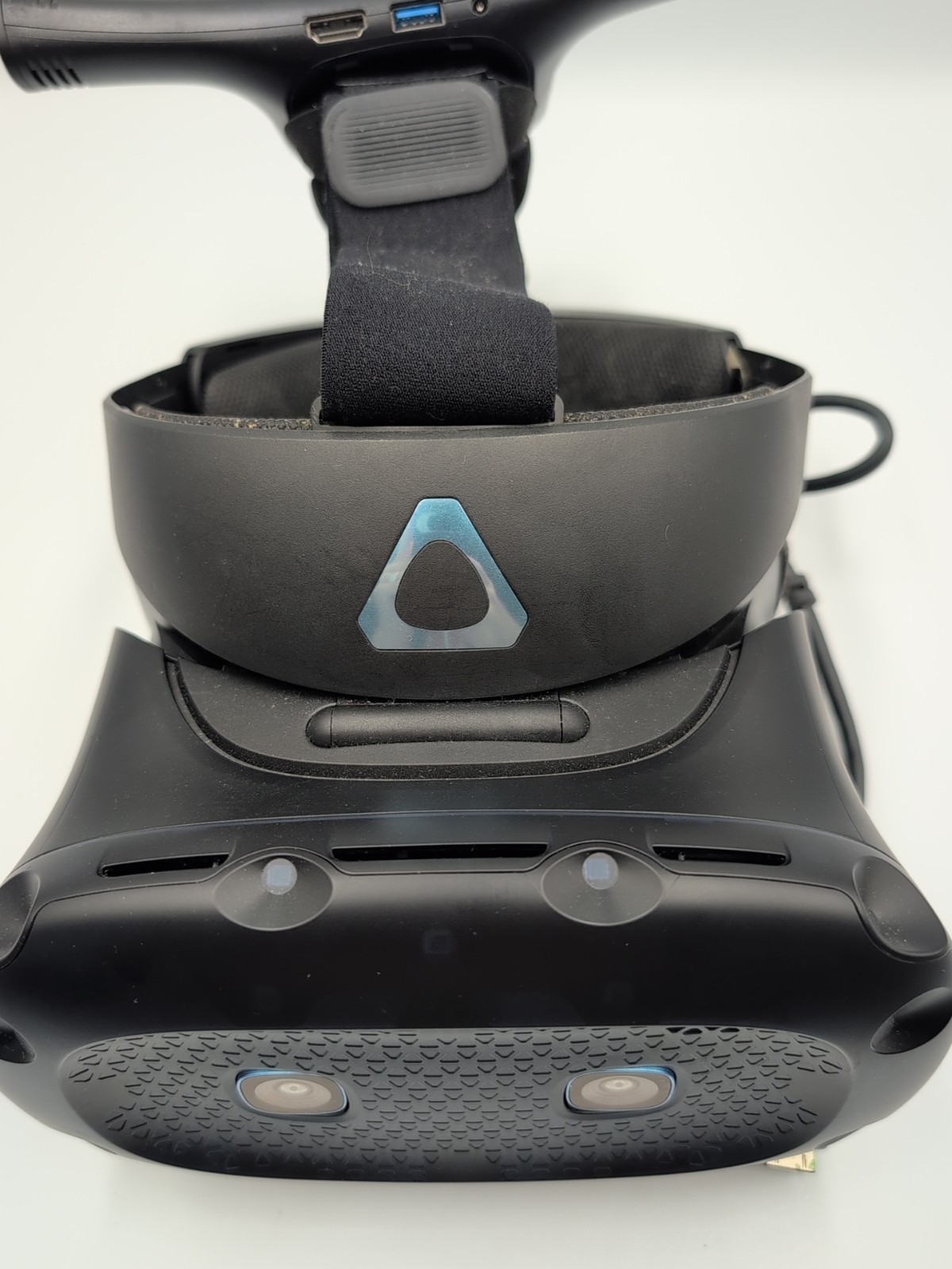 HTC VIVE Cosmos Elite VR Virtual Reality Headset Black Wireless Adapter Untested