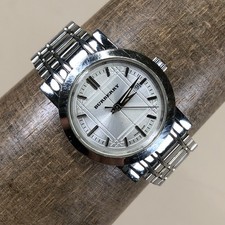 722 稼働 BURBERRY 時計 レディース BU1351 ノバチェック Burberry Ladies Stainless Steel Heritage Watch BU1351 for sale