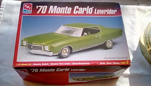 amt ertl 70 monte carlo lowrider 1:25 scale, 8271, partially