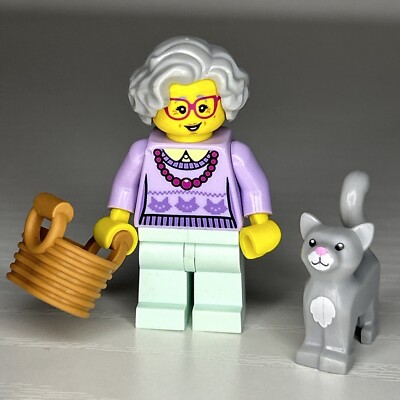 LEGO Grandma cat lady minifigure CMF COLLECTIBLE SERIES 11