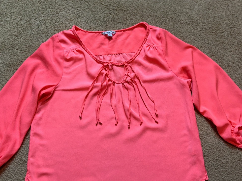 Blusa Top Vintage Y2K Años 2000 American Eagle Neón Coral Flecos Cuello Manga Abullonada Foto 2 de 3