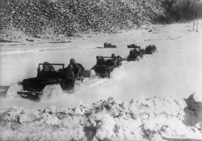#ad #ad American Army Mountain Troop Using Jeeps In The Snow Rocky Mountains Old Photo AU $9.00