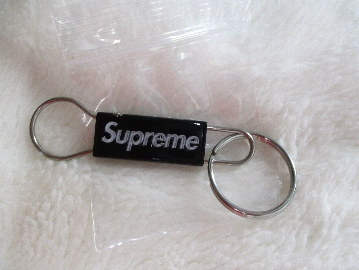 キーホルダー Supreme Clip Keychain Black Supreme Roach Clip Keychain Black SS11 Box Logo | eBay