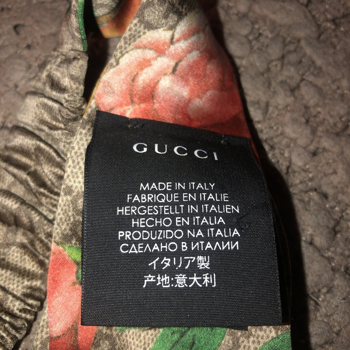 ☆クリスマスセール☆GUCCI フラワープリント ヘアバンド 日本限定 ヒグチユウコ プリント GG ヘアバンド ベージュ