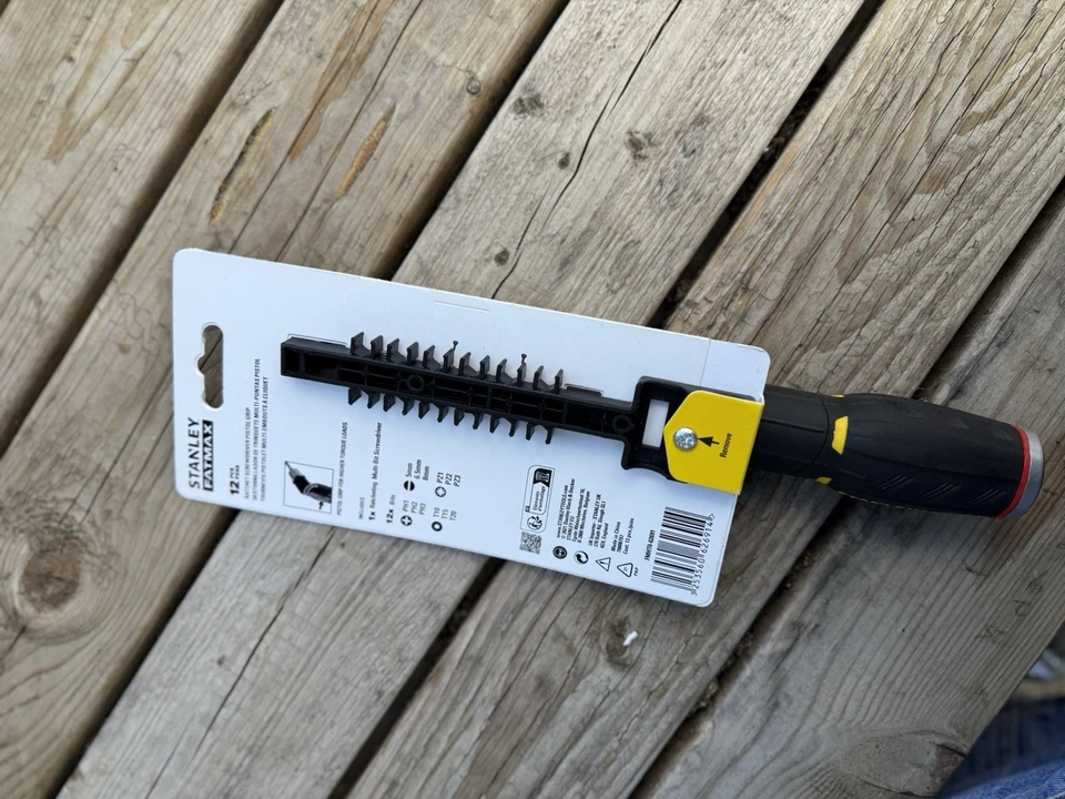 Stanley Tools Fatmax Pistol Grip Rachet 12 Bits STA062691 - Image 4 of 4
