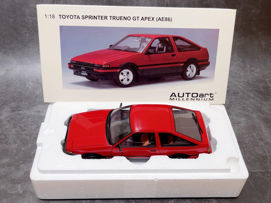 Auto Art 1/18 Toyota Sprinter Treno GT Apex AE86 Diecast