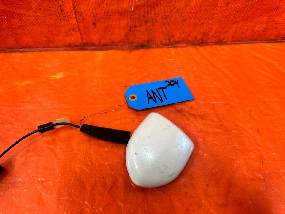 Acura TSX 2005 05 - Conjunto de antena de techo de fábrica - color blanco - OEM #304 Foto 2 de 3