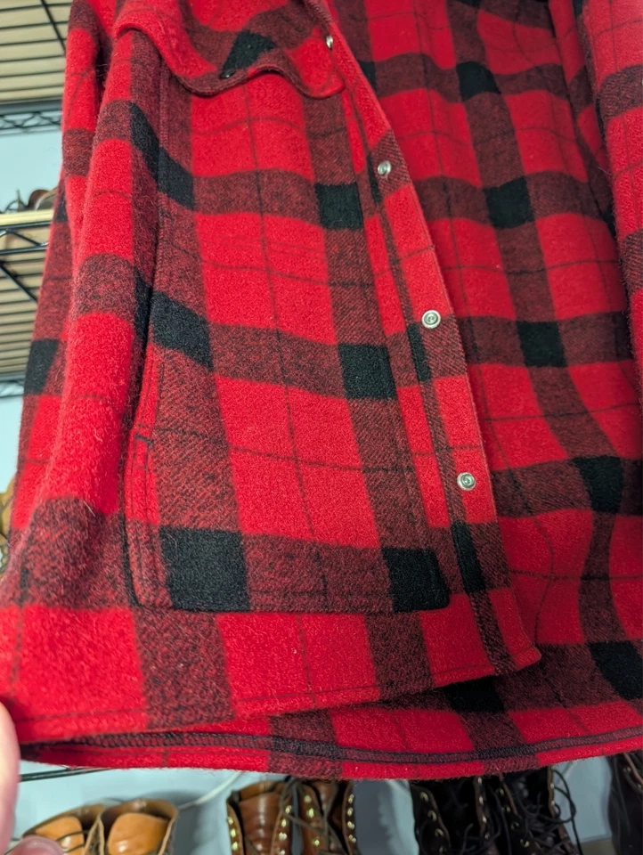 Filson Mackinaw Wool Cape Coat–80s Time Capsule-Buffalo Plaid-Tagged S/Fits M - Image 4 of 4