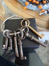 Lot Of 6 Old Skeleton Keys