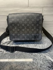 Louis Vuitton M45272 District PM Monogram Eclipse Messenger Bag - Black