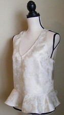 Blusa Jackard Top Sin Mangas Acampanada Acentos Metálicos Fiesta Belle Sky $44