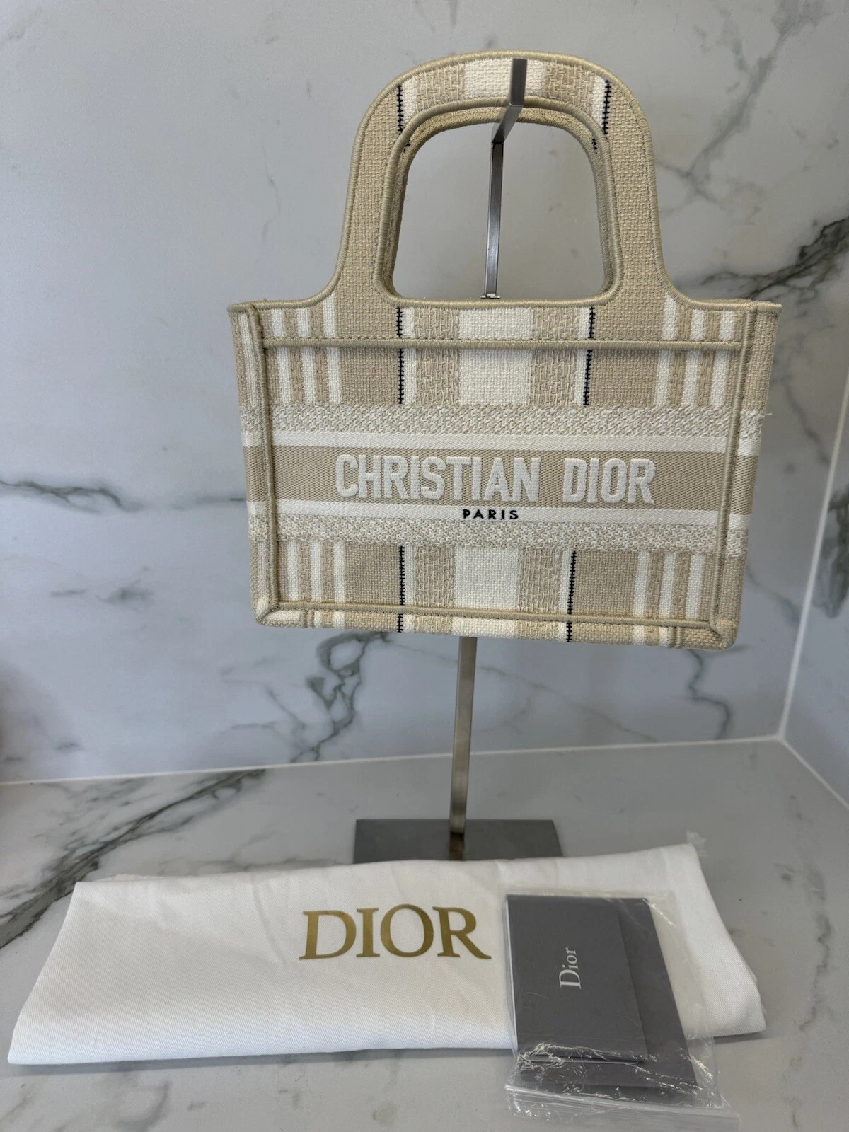 Micro sac fourre tout livre Dior