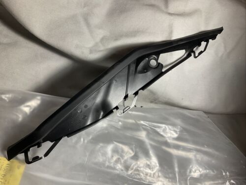 MERCEDES E550 E350 LEFT DRIVER SIDE HEADLIGHT LAMP SEAL PLATE OEM 2010 - 2013 - Picture 1 of 11