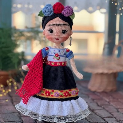 Frida Amigurumi Doll, Handmade Crochet Amigurumi Toy Gift, Frida Crochet Doll