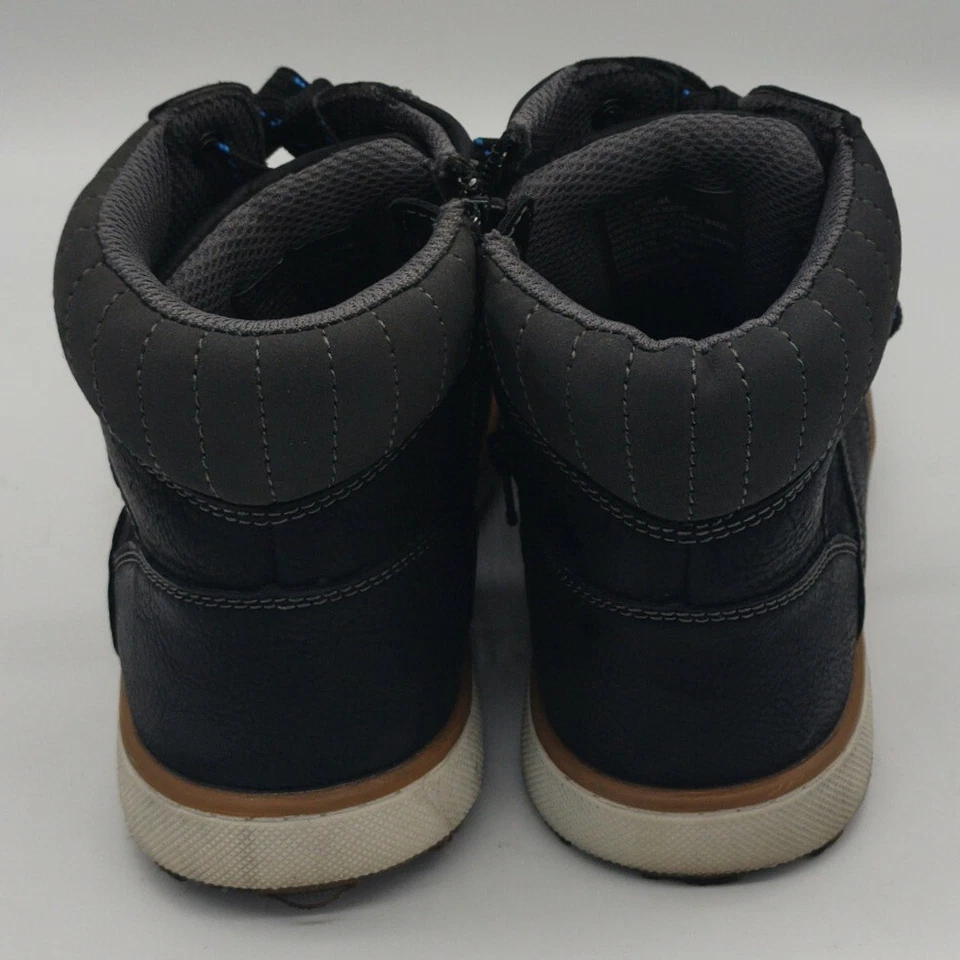 Botas de tiro bajo Sonoma para niños talla 3 ribete negro gris Foto 3 de 4