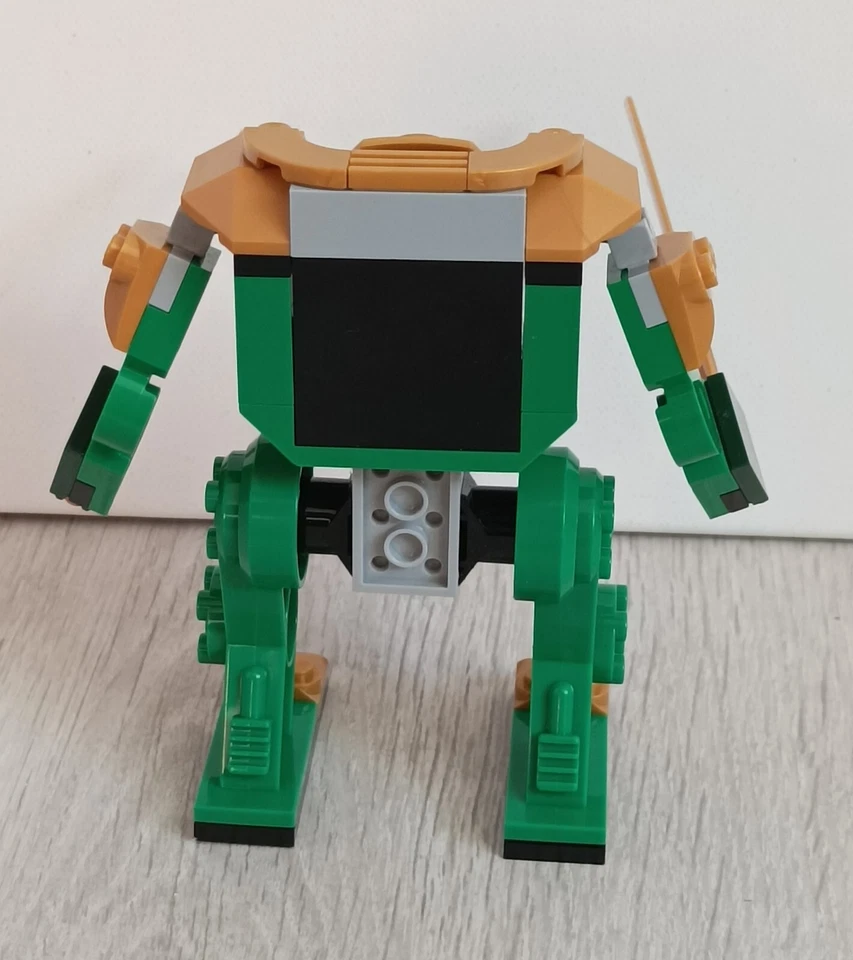 LEGO Ninjago 71757 Lloyd's Ninja Mech, photo 4 sur 5
