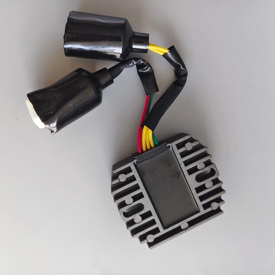 Regulador rectificador 31600-MEL-013 compatible con Honda 2004-2010 CBR 1000RR Foto 3 de 4